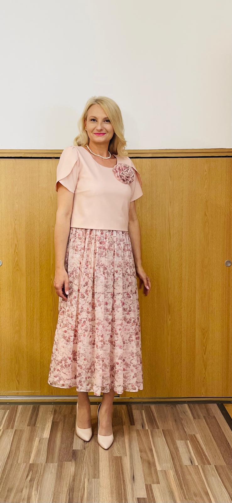ROCHIE SIMONA'S