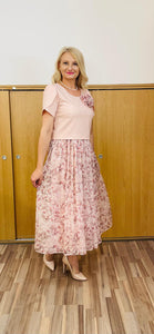 ROCHIE SIMONA'S